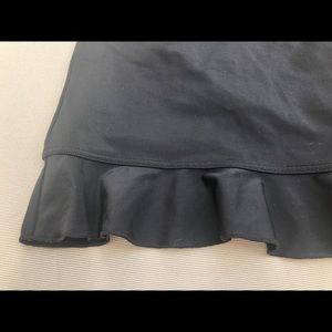Ruffle swim skirt black
